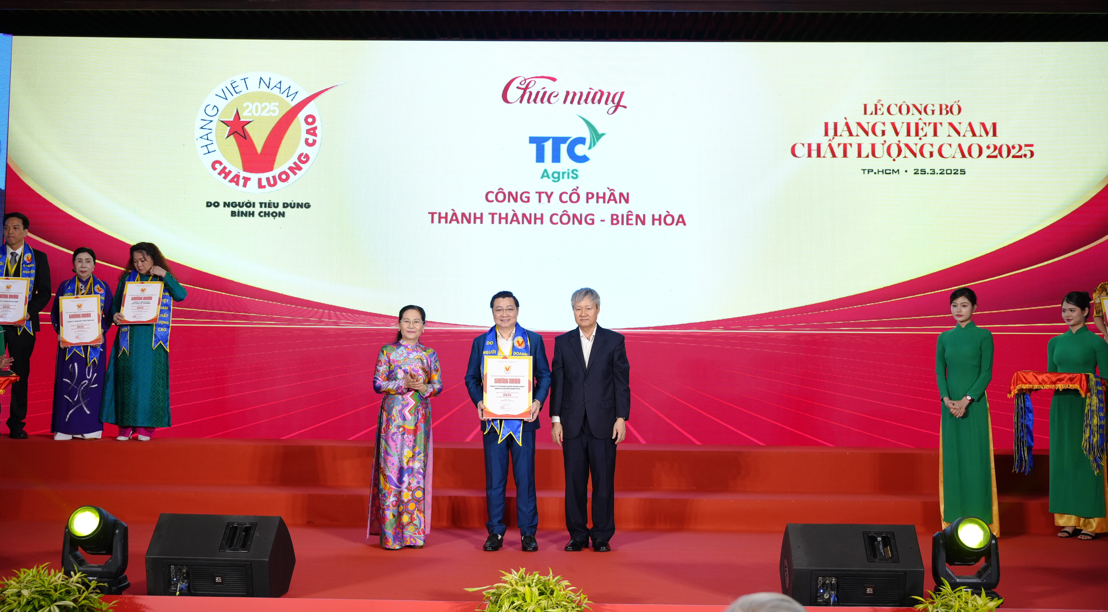 TTC AgriS và BHC ghi dấu doanh nghiệp hàng Việt Nam chất lượng cao trong kỷ nguyên Xanh - Xạch - Số